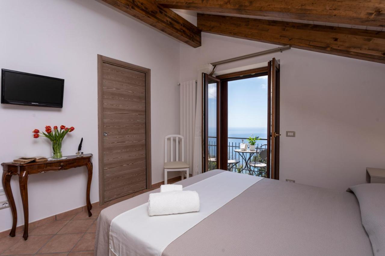Agriturismo Punta San Lazzaro Agerola Kültér fotó